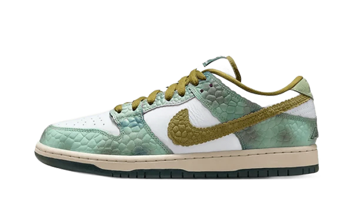 Nike SB Dunk Low Alexis Sablone Chameleon