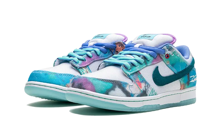 Nike SB Dunk Low Futura Laboratories